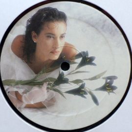 Grazia Di Michele - L'Amore È Un Pericolo