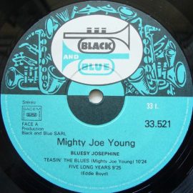 Mighty Joe Young - Bluesy Josephine